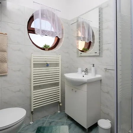 וילה Salvia Mare *